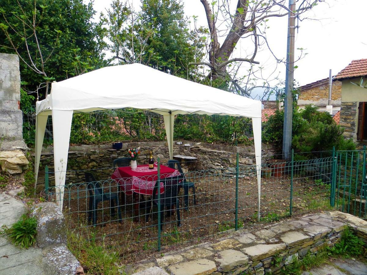 Casa Tainin Villa Pantasina Buitenkant foto